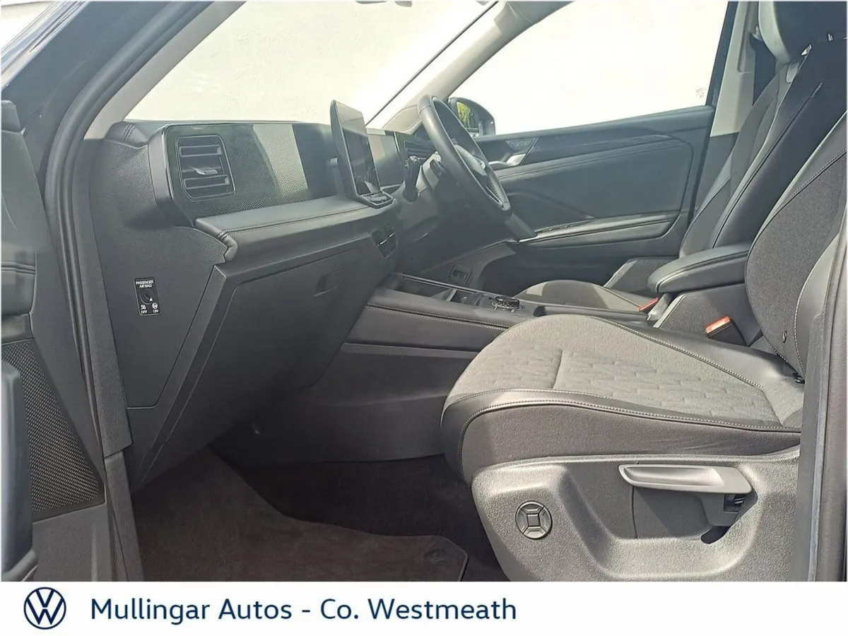 Volkswagen Tiguan Launch Edition 2.0TDI 150HP DSG - Image 4