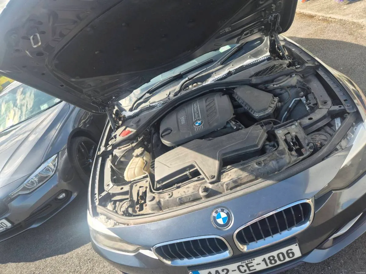 Bmw 3series 320 d sports - Image 6