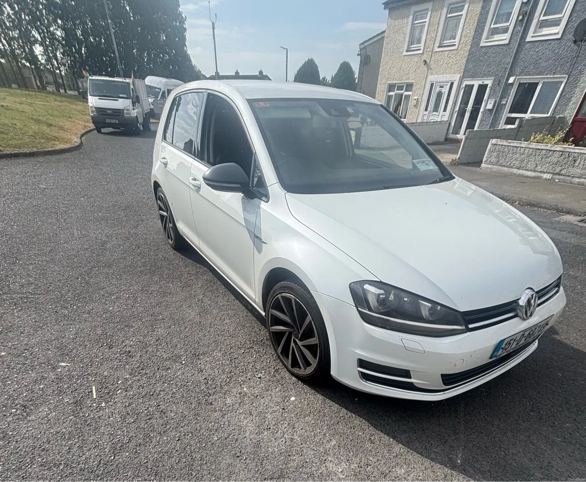 Volkswagen Golf - Image 2