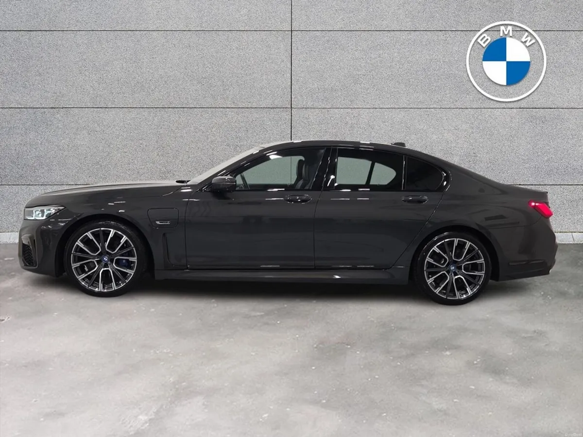 BMW 7-Series 745 E M SPORT 4DR AUTO - Image 3