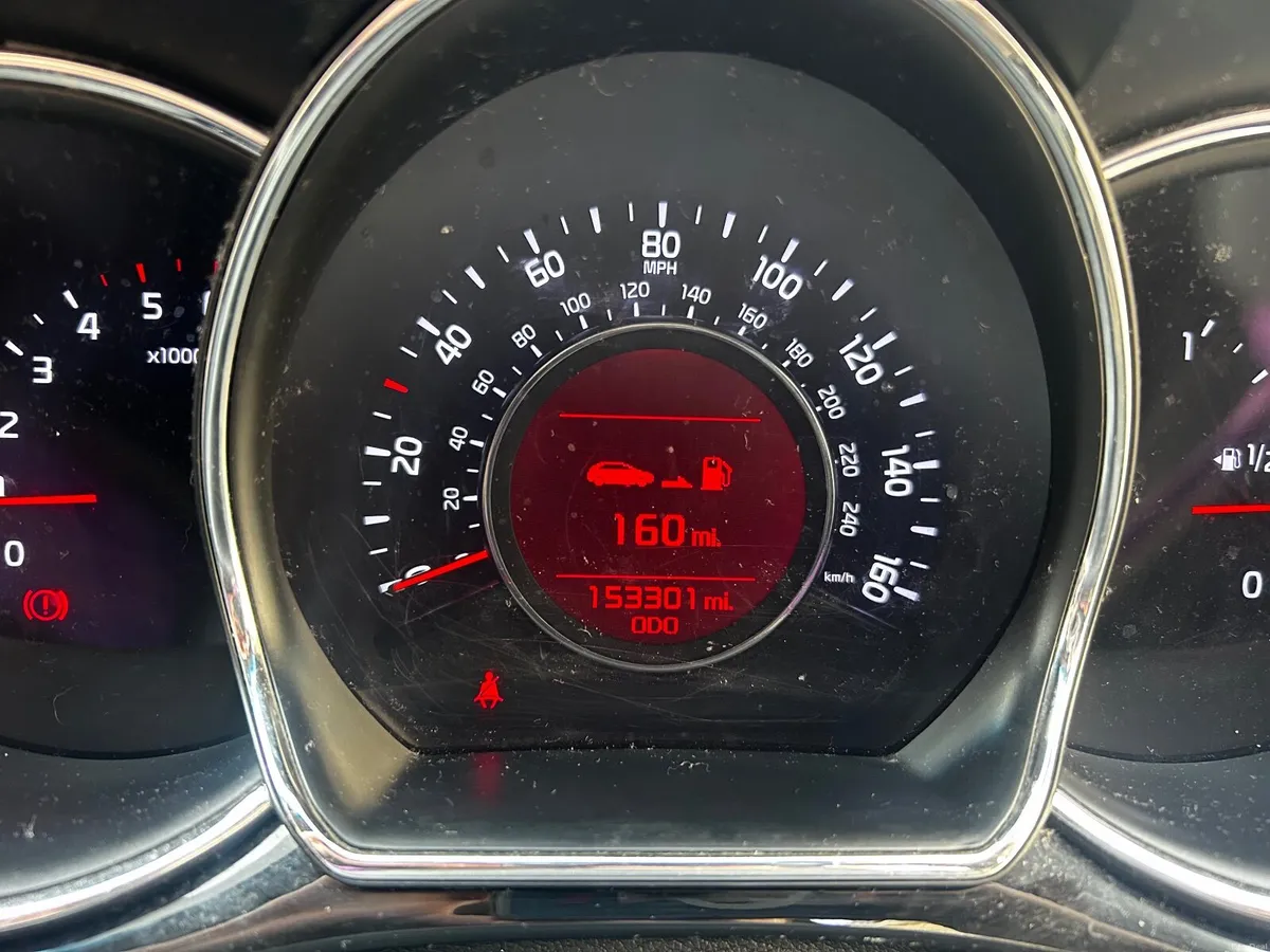 Kia Ceed 2015 - Image 2