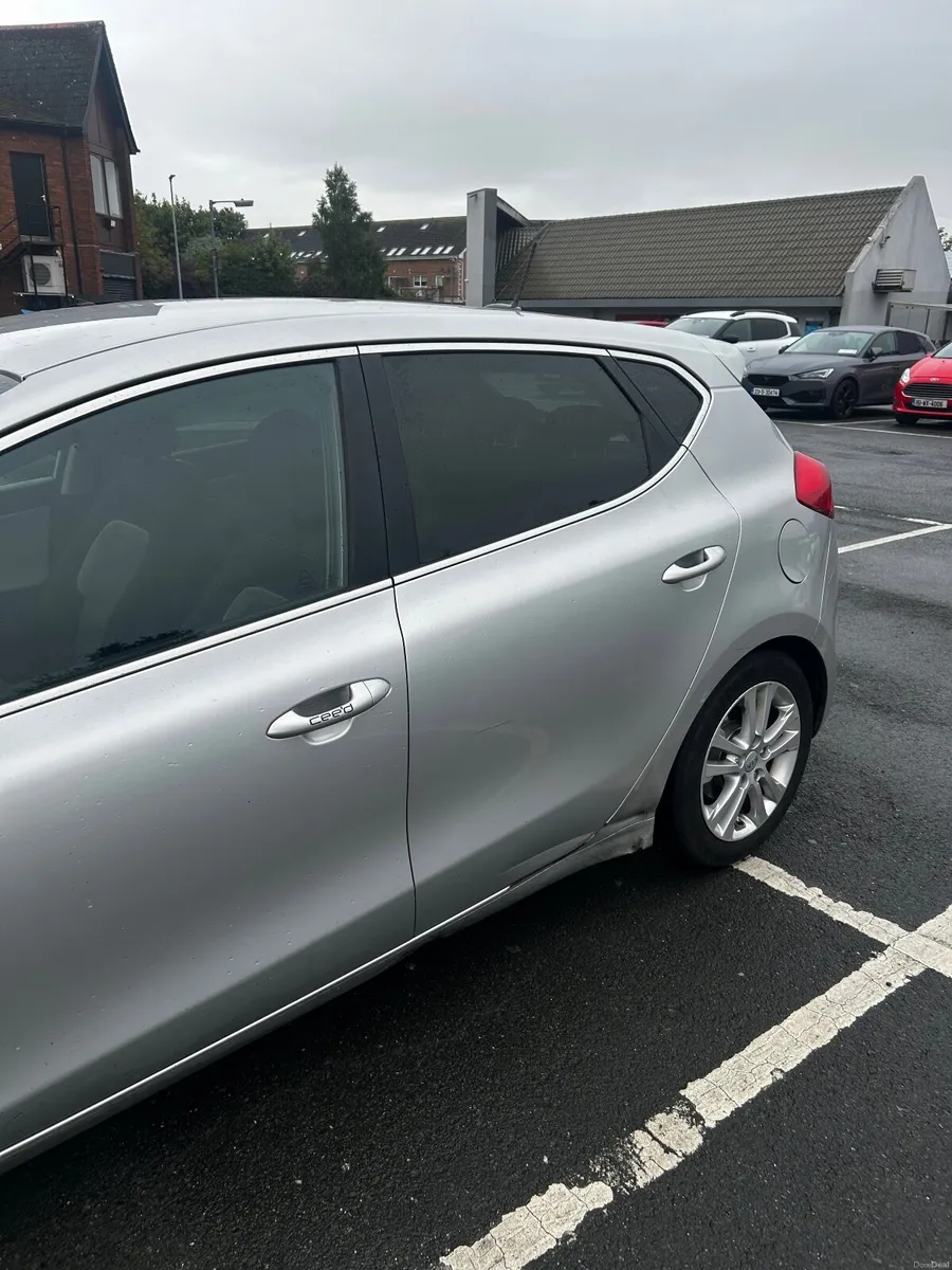 Kia Ceed 2015 - Image 5