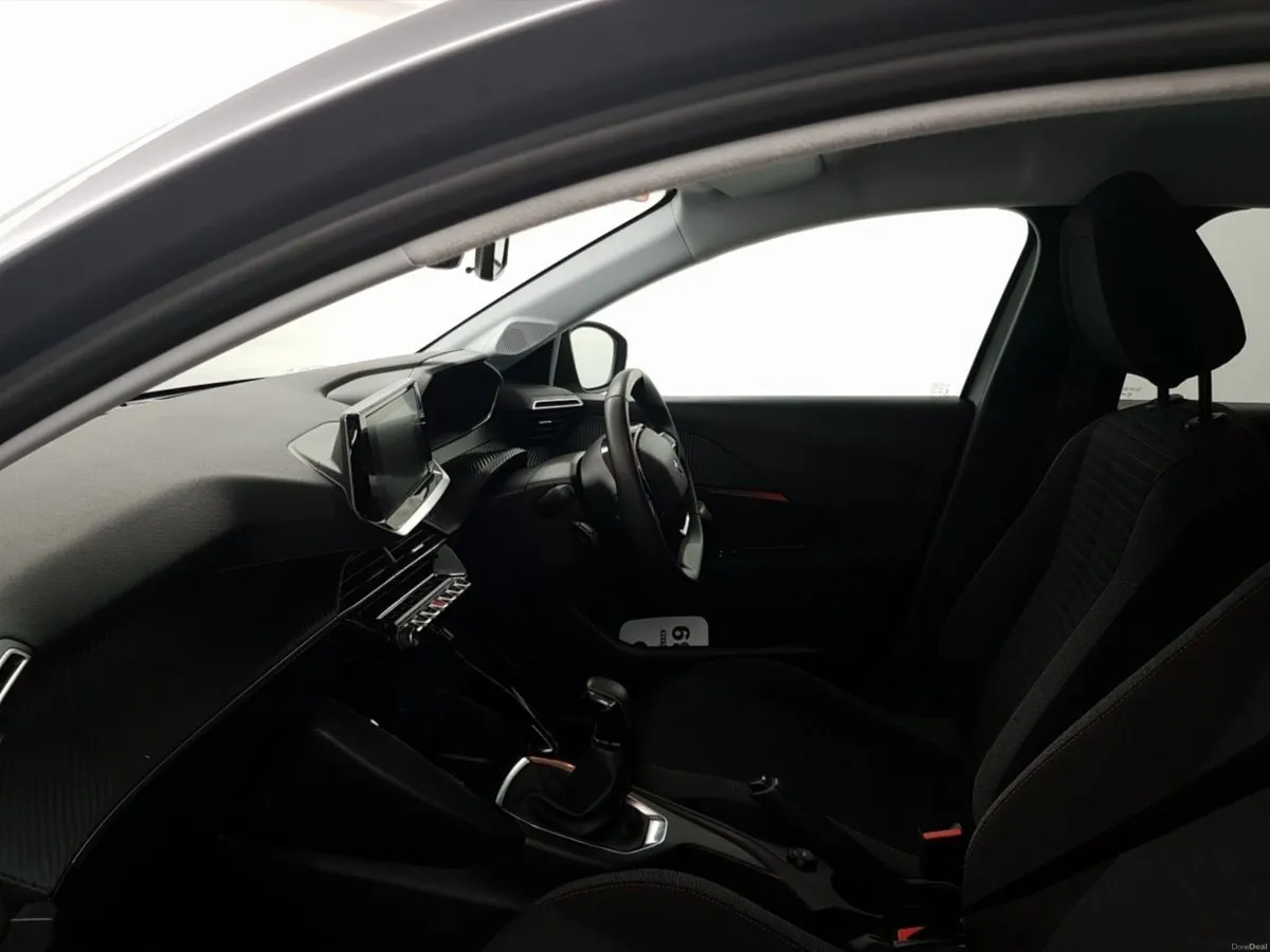 Peugeot 208 1.2 Puretech 75 bhp Active - Image 4
