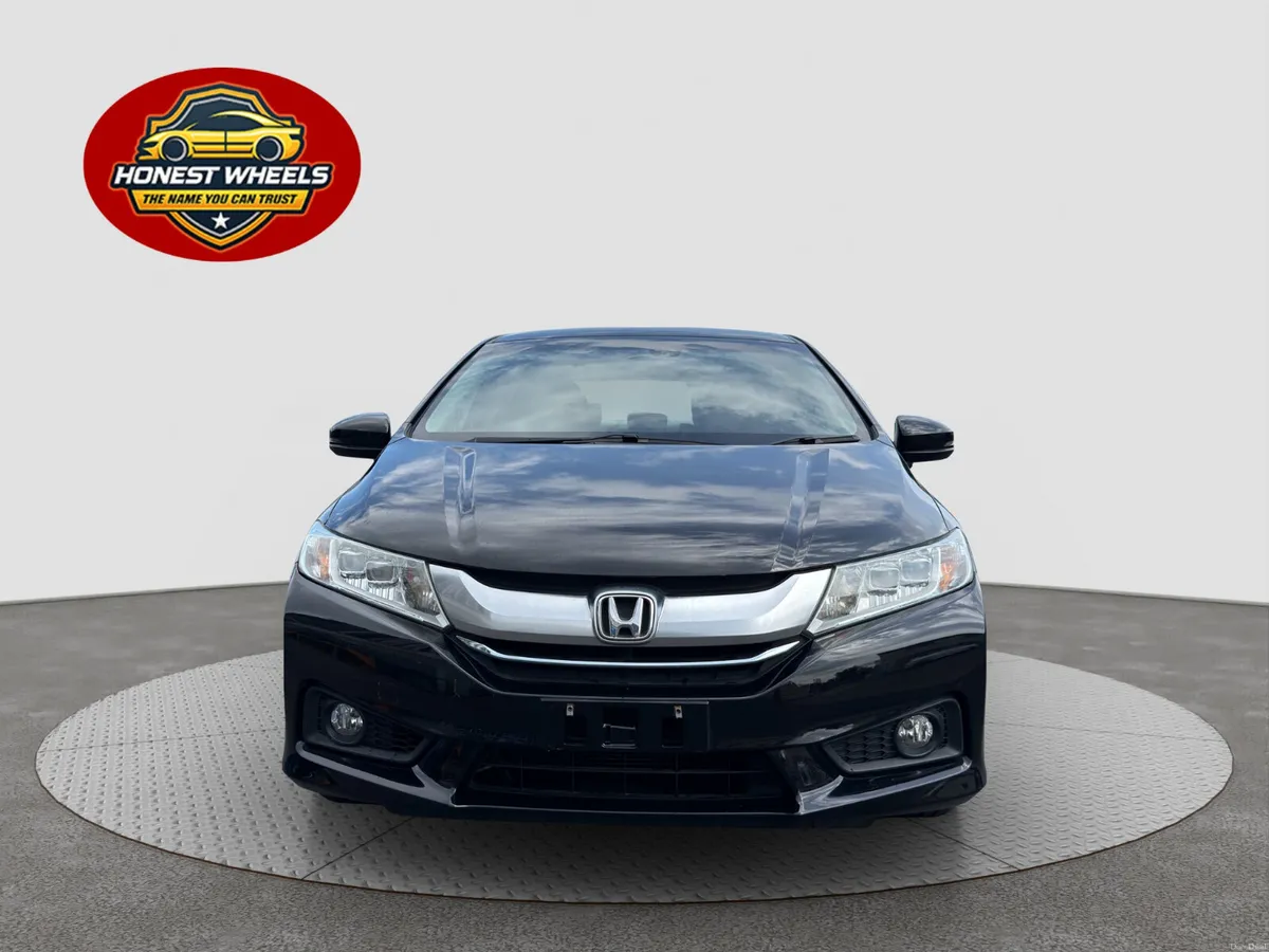 2015 Honda Grace 1.5 Hybrid Automatic - Image 3