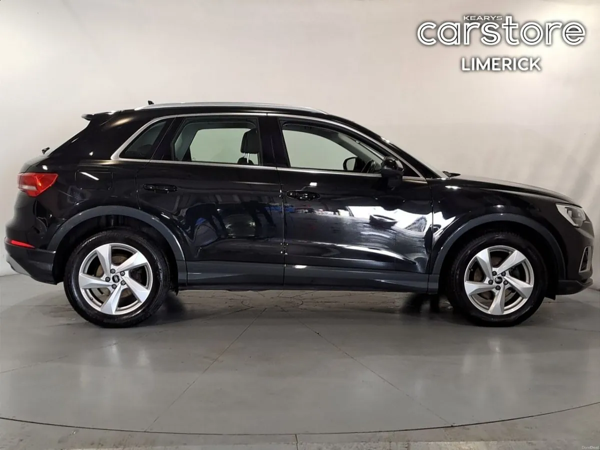 Audi Q3 35 TDI 150HP SE - Image 2
