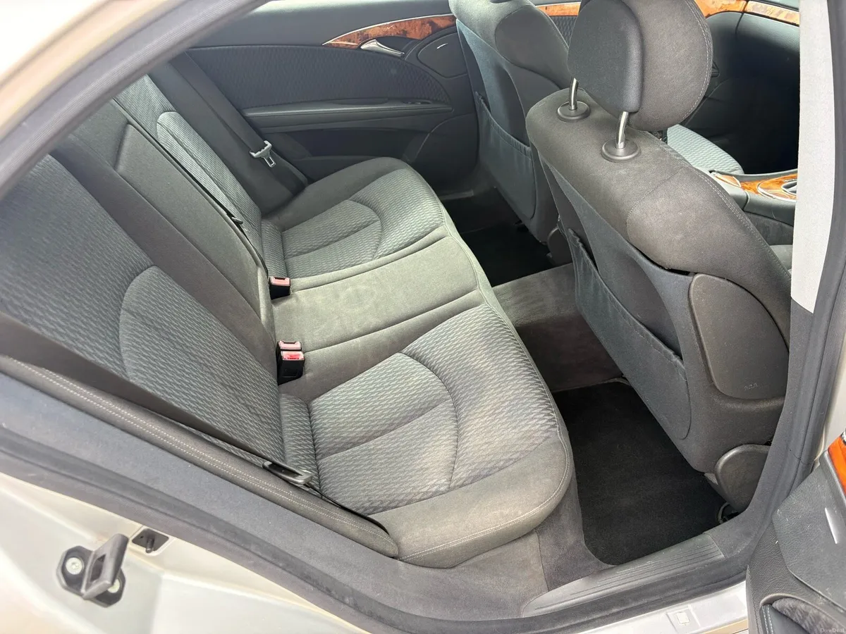 Mercedes E Class - Image 5