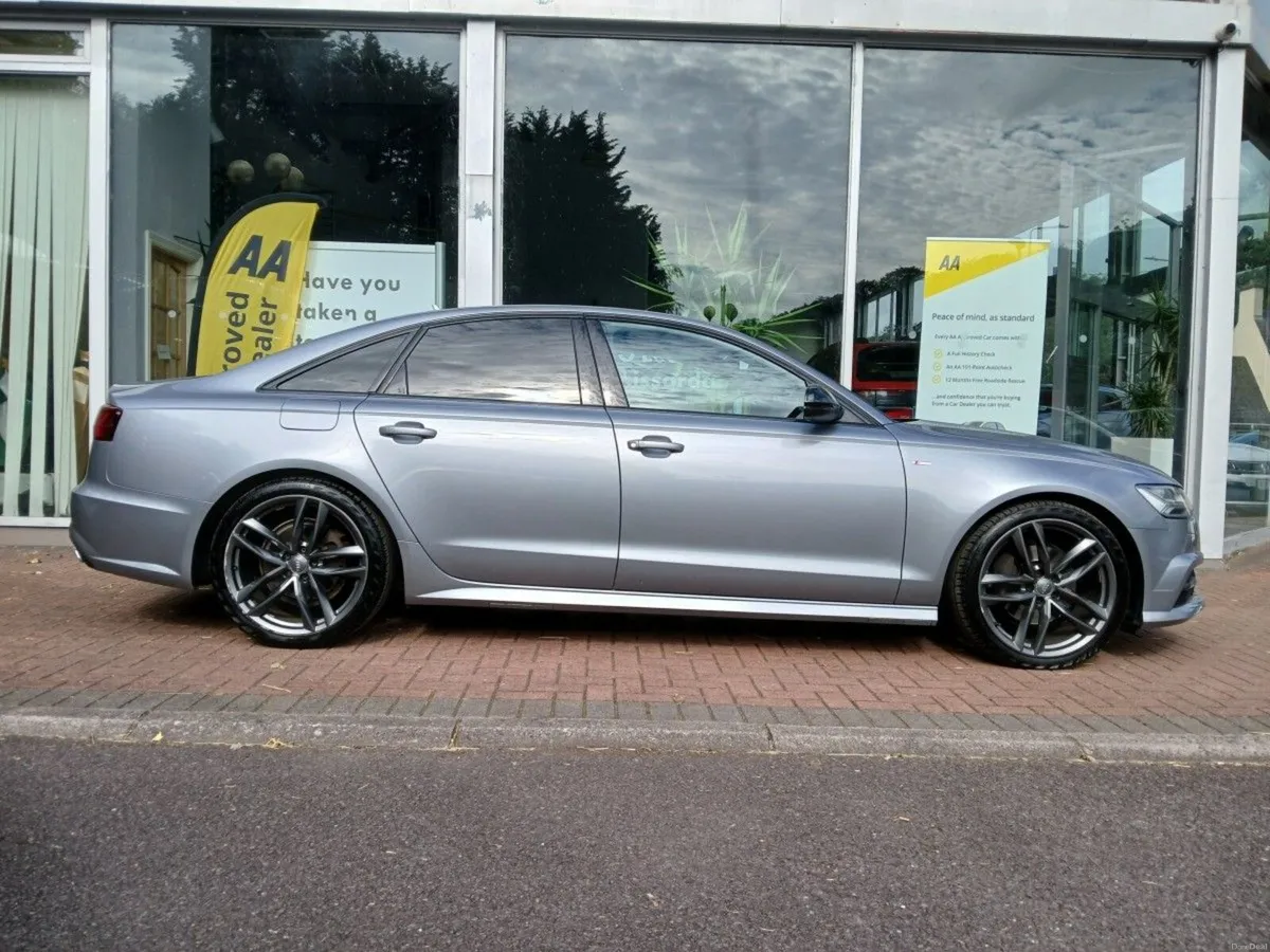 Audi A6 2.0TDI 190 quattro S-Tronic S- Line, Black - Image 4