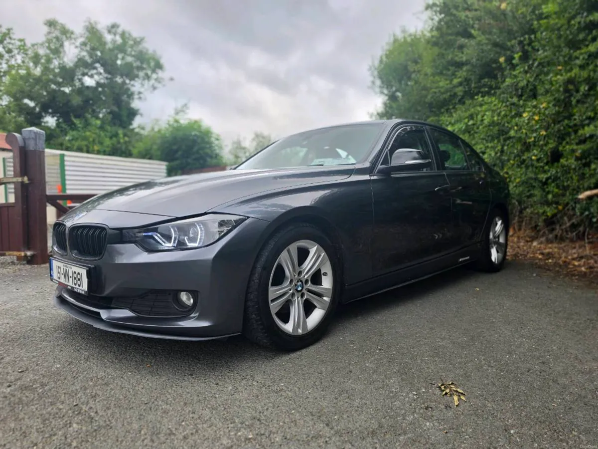 2015 BMW 320D Dynamic Business - Image 2