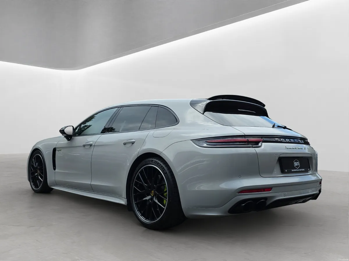 2019 PORSCHE PANAMERA 3.0 E-HYBRID SPORT TURISMO . - Image 5