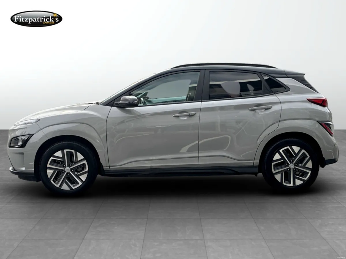 Hyundai Kona Premium EV 64Kwh - Image 5