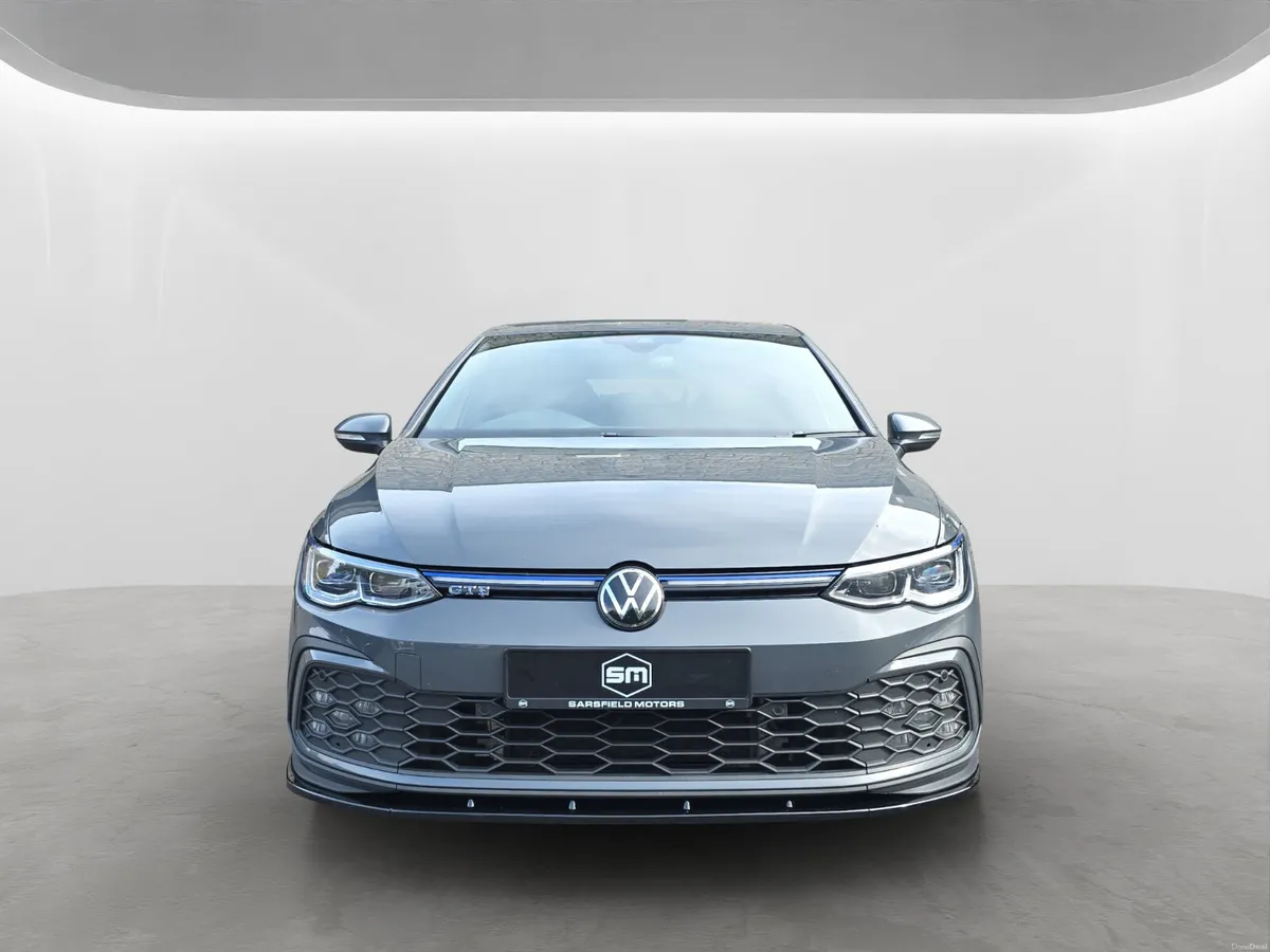 2023 VOLKSWAGEN GOLF 1.4 TSI GTE DSG. - Image 2