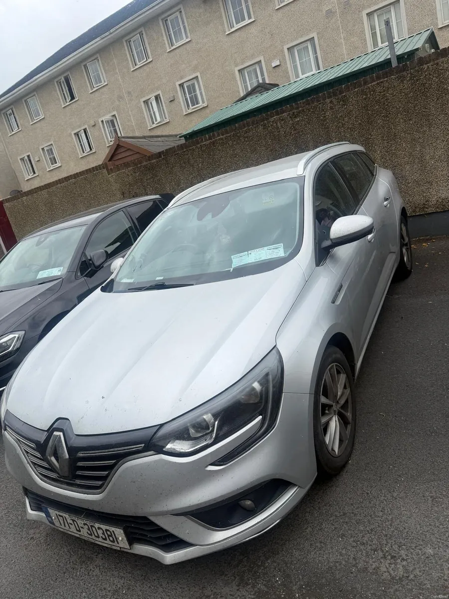 Renault Megane Estate - Image 2