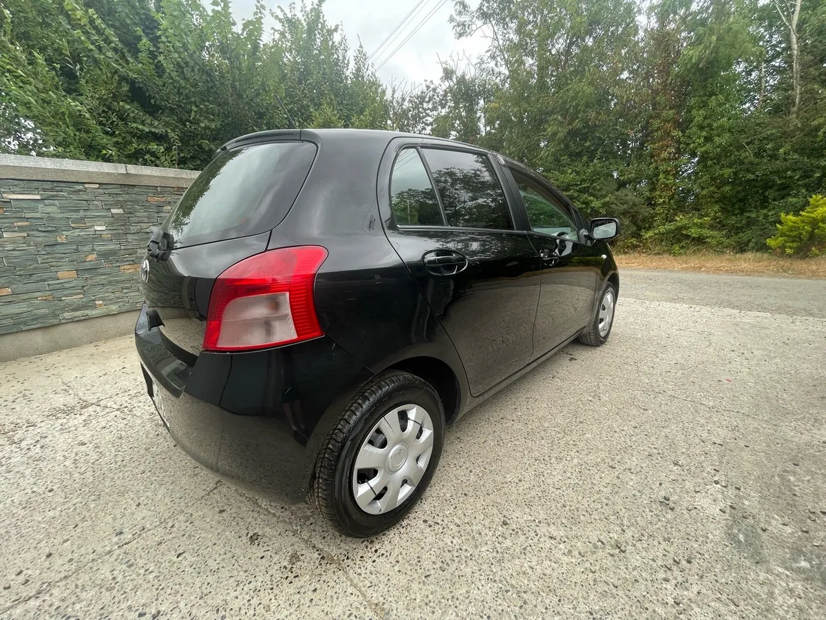 Toyota vitz automatic - Image 6