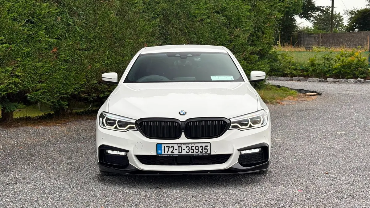 BMW 5-Series 2017 - Image 2