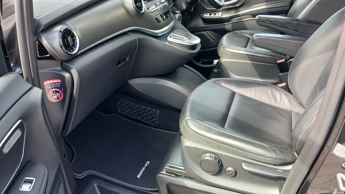 V-Class 2023 AMG XLWB  14K MILES "AS NEW" - Image 5