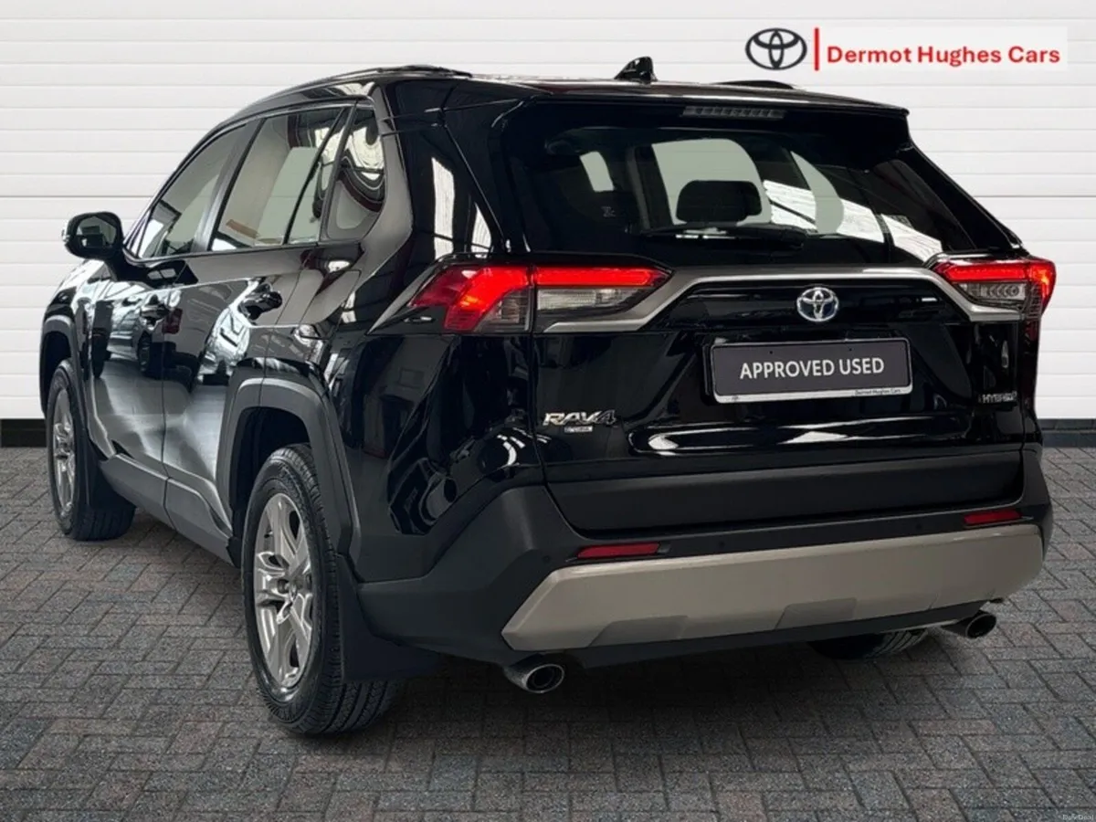 Toyota RAV4 HYBRID LUNA 4DR AUTO - Image 2