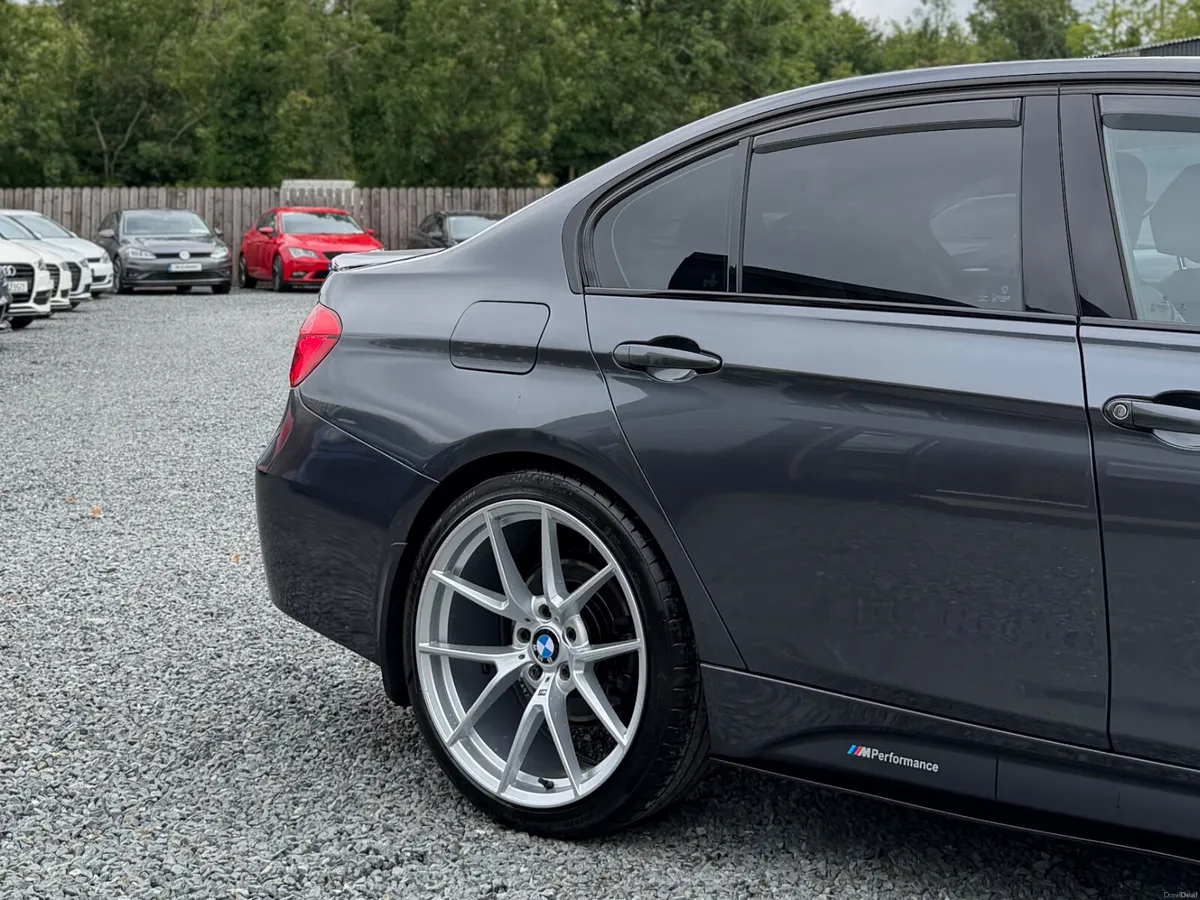 BMW F30 M-SPORT/ M-PERFORMANCE 2016 - Image 5