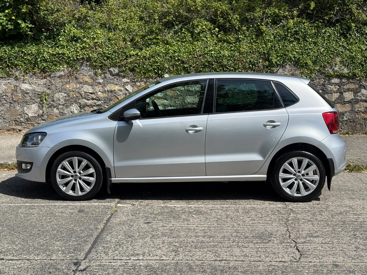 VOLKSWAGEN POLO 1.2 MANUAL HIGHLINE HIGH SPEC - Image 2
