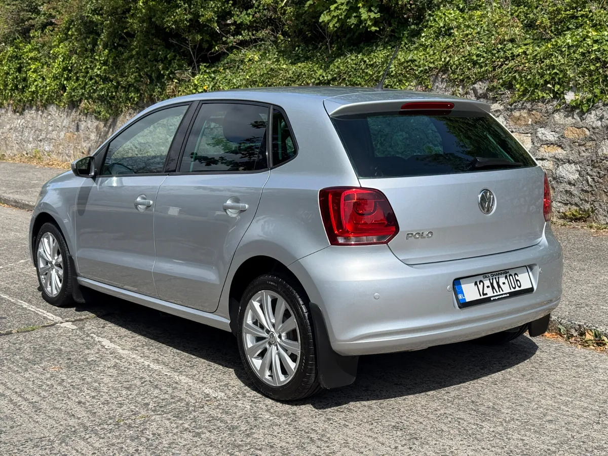 VOLKSWAGEN POLO 1.2 MANUAL HIGHLINE HIGH SPEC - Image 3