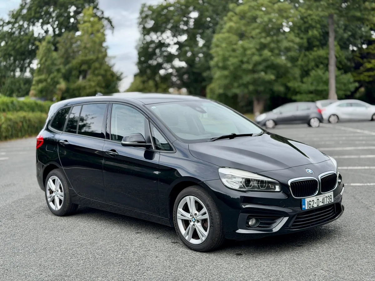 2016 BMW 218D • 7 SEAT • AUTO • DIESEL - Image 6