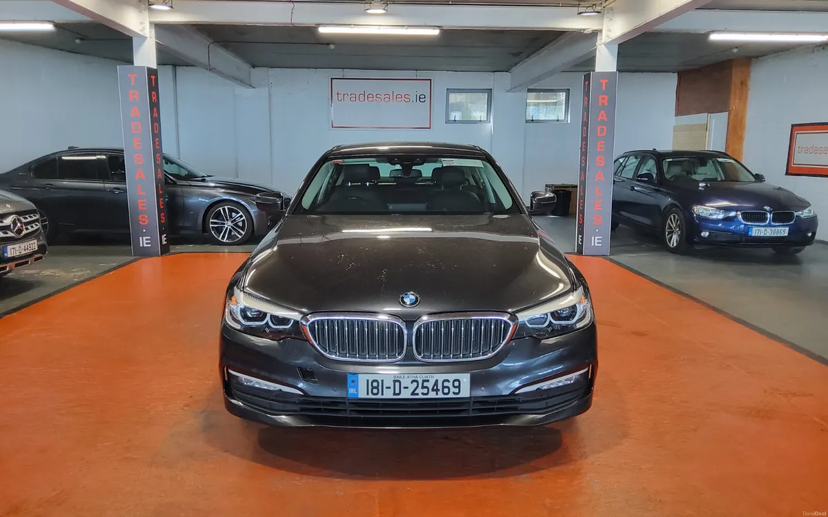BMW 5-Series 2018 - Image 2