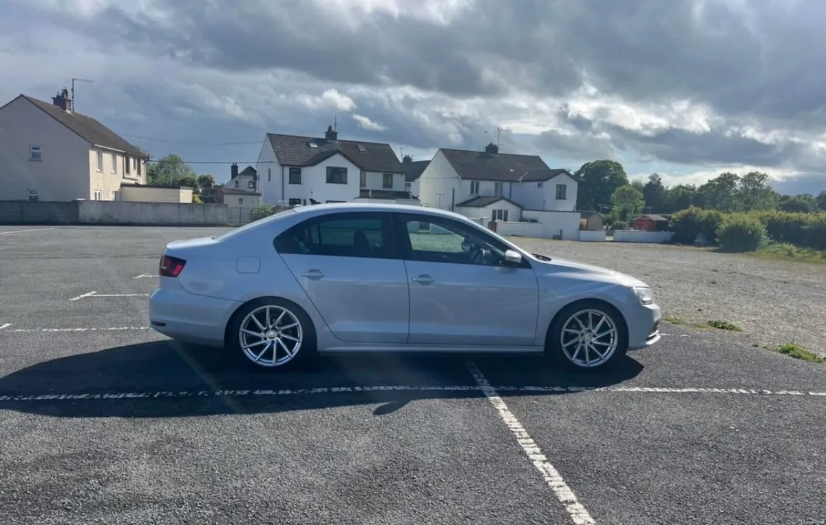 Vw Jetta - Image 3