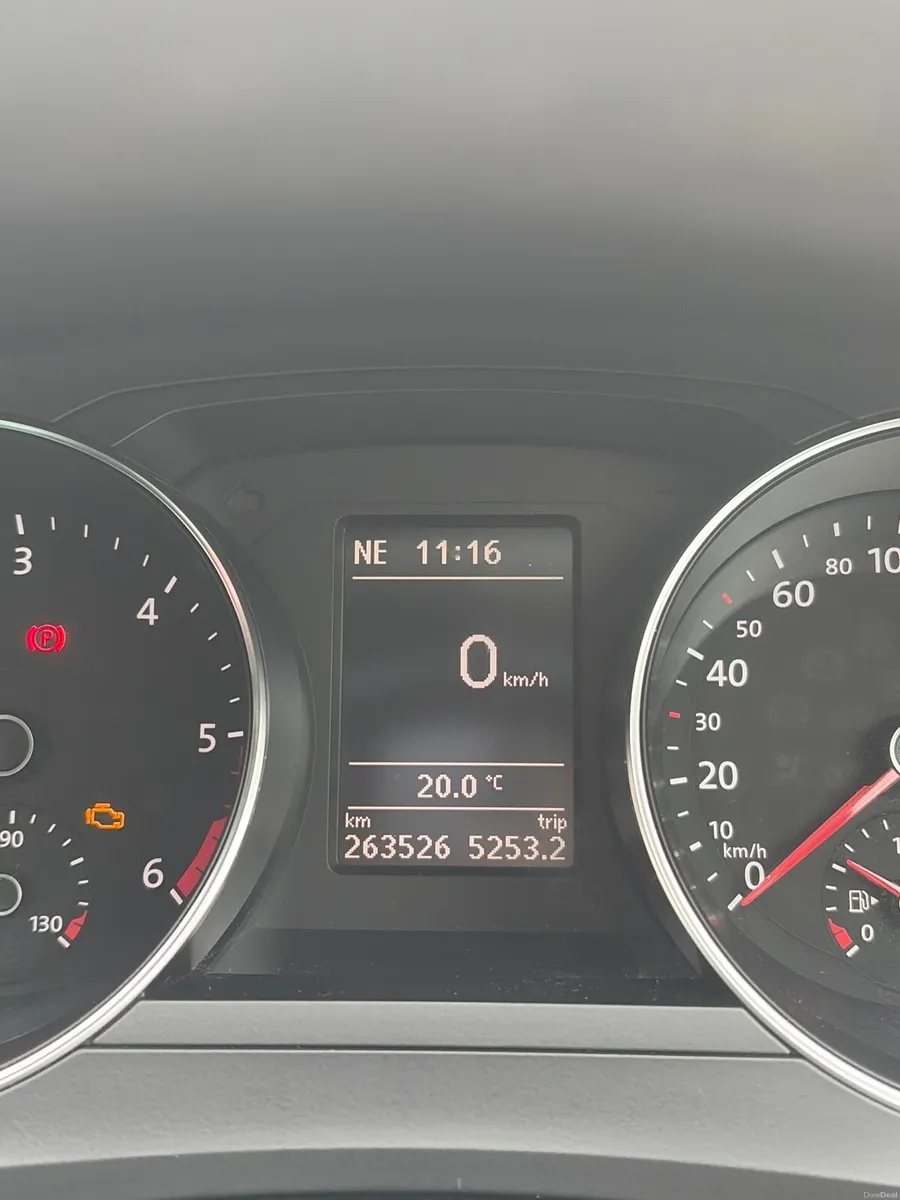 Vw Jetta - Image 4