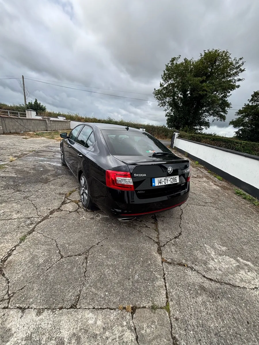 2014 Skoda Octavia VRS 2.0 TDI (6-Speed Manual - Image 5