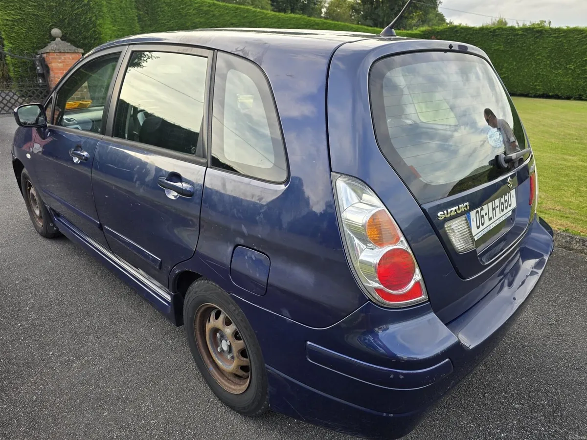 Suzuki Liana - Image 5