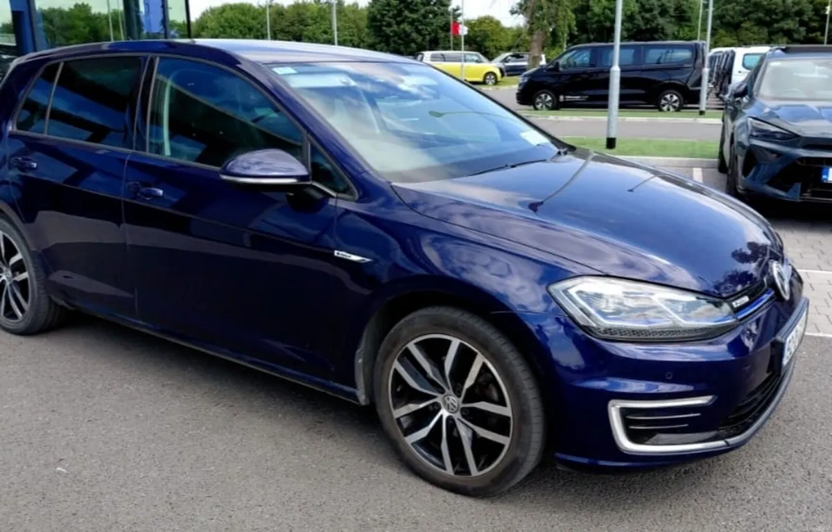 Volkswagen Golf 2019 - Image 2