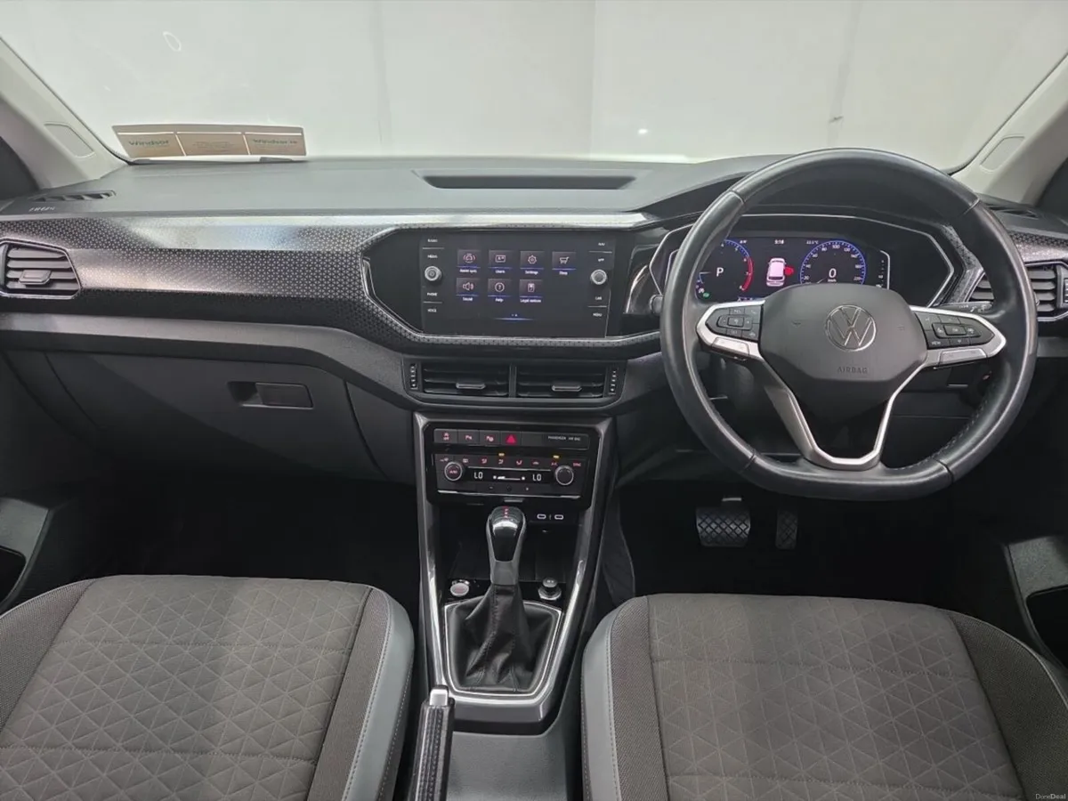 Volkswagen T-Cross TSI Style DSG - Image 3