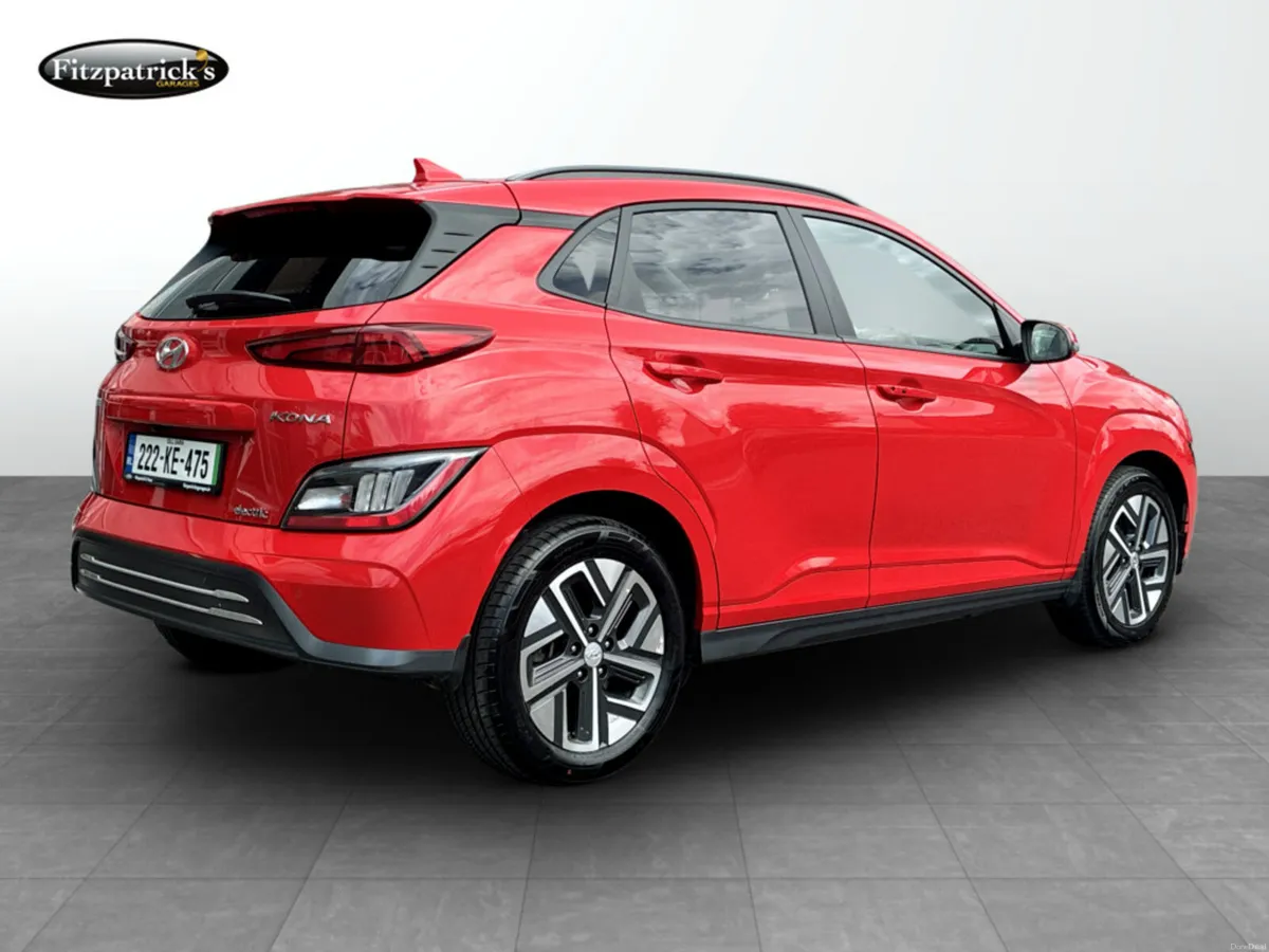Hyundai Kona Premium EV 64Kwh - Image 3