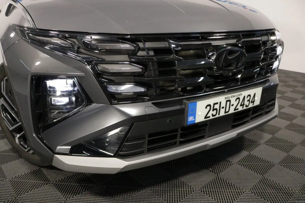 Hyundai Tucson HYBRID EXECUTIVE PLUS 1.6L PETROL A - Image 3