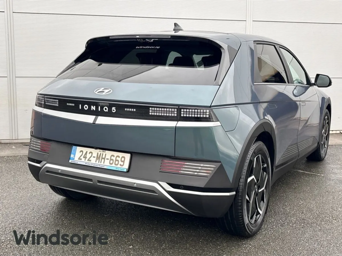 Hyundai IONIQ IONIQ EXECUTIVE PLUS 58 5 DR AU - Image 2