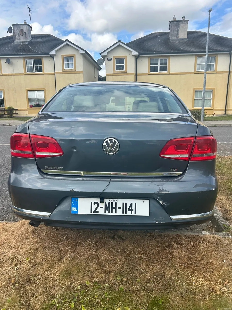 2012 Volkswagen Passat 1.6 TDI BlueMotion - Image 3