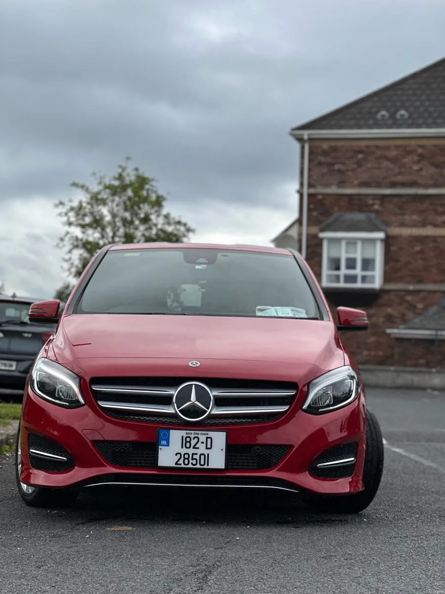 Mercedes B Clas 180 - Image 1