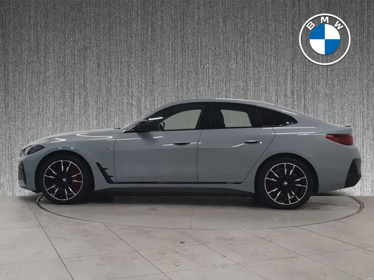 BMW i4 M50 - Image 3