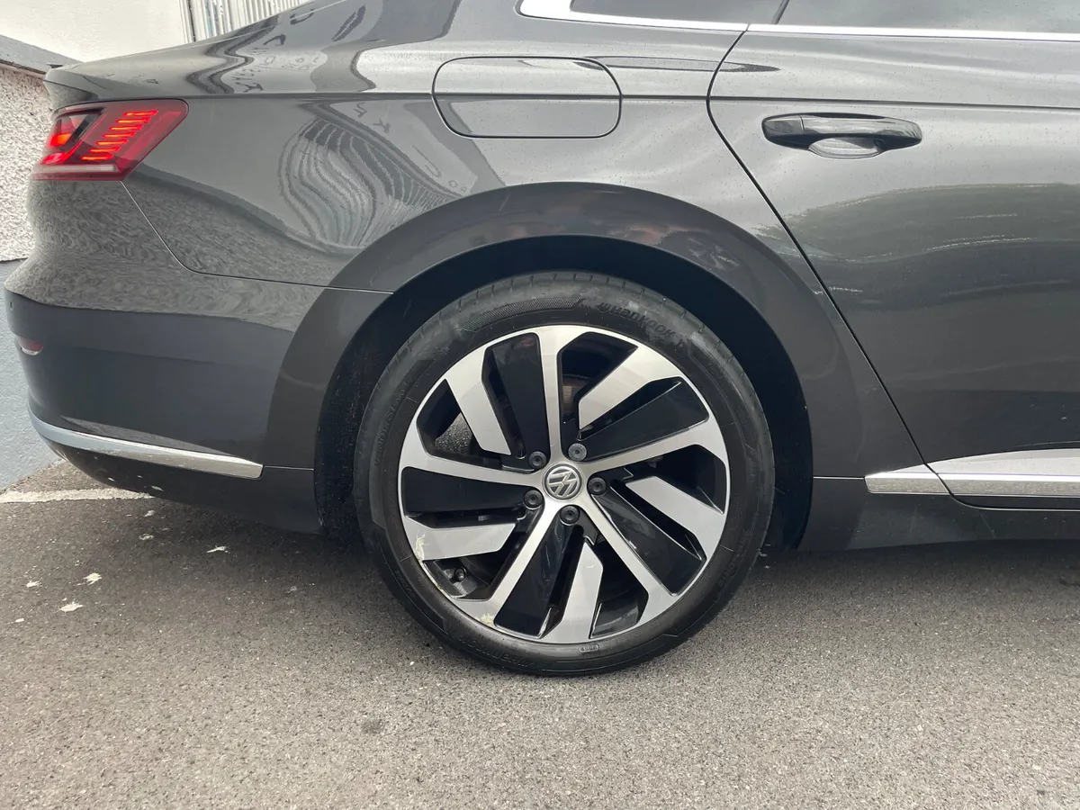 2.0 R LINE - DSG - SUNROOF - BELT DONE - LOW TAX - Image 2