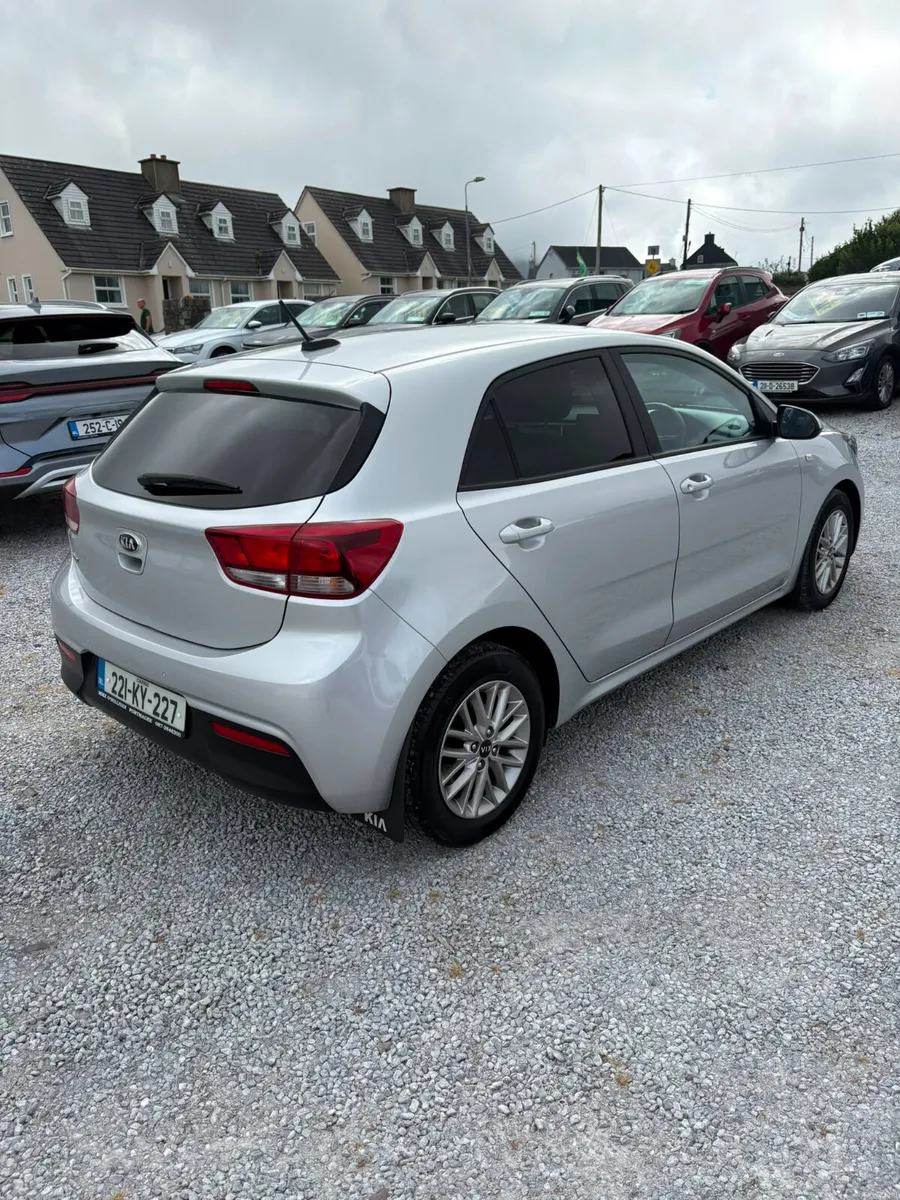 Kia Rio 2022 - Image 2