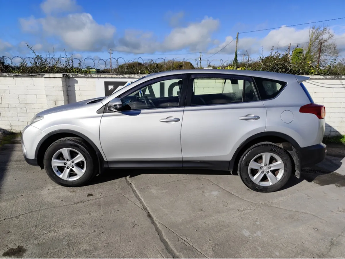 2014 Toyota RAV4 2.0 diesel D4D - Image 4