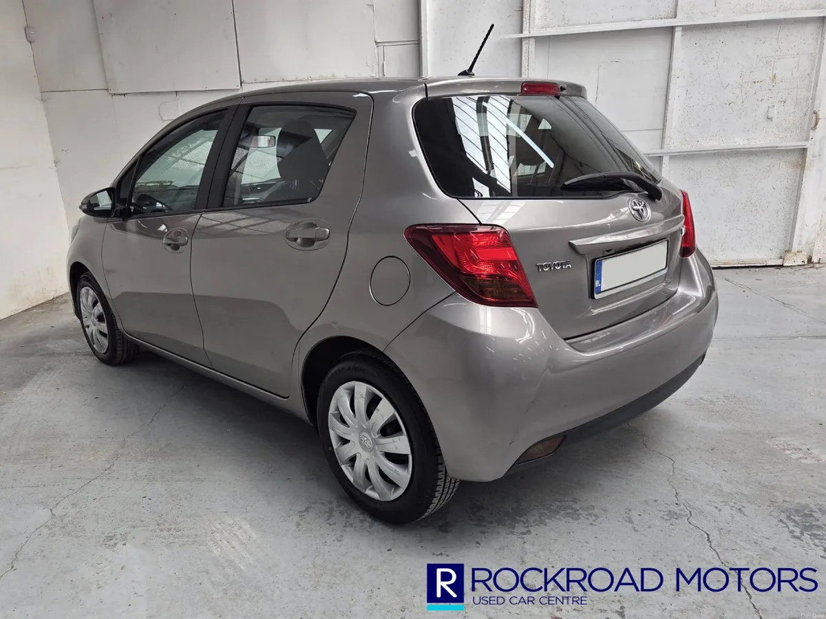 Toyota Yaris 1.0 Luna,  2015 - Image 6