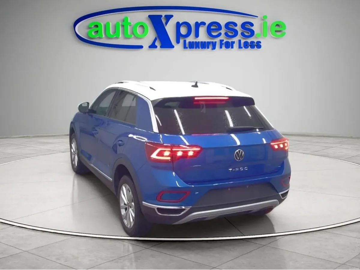 Volkswagen T-Roc 2.0 TDI STYLE, Low mileage - Image 3
