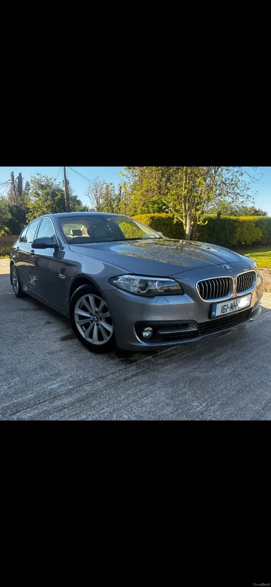 BMW 5-Series 2016 Grey 518 - Image 2