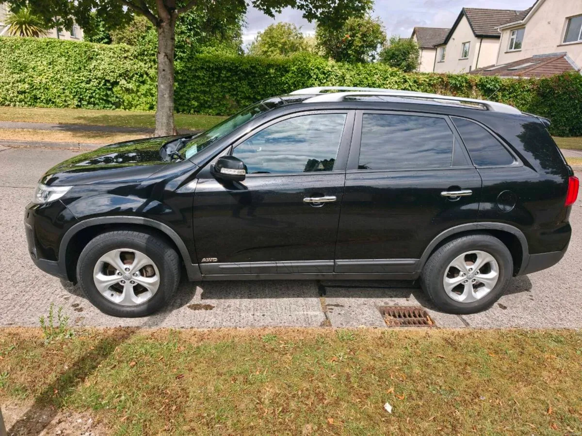 Kia Sorento Diesel AWD option 7 Seats - Image 2