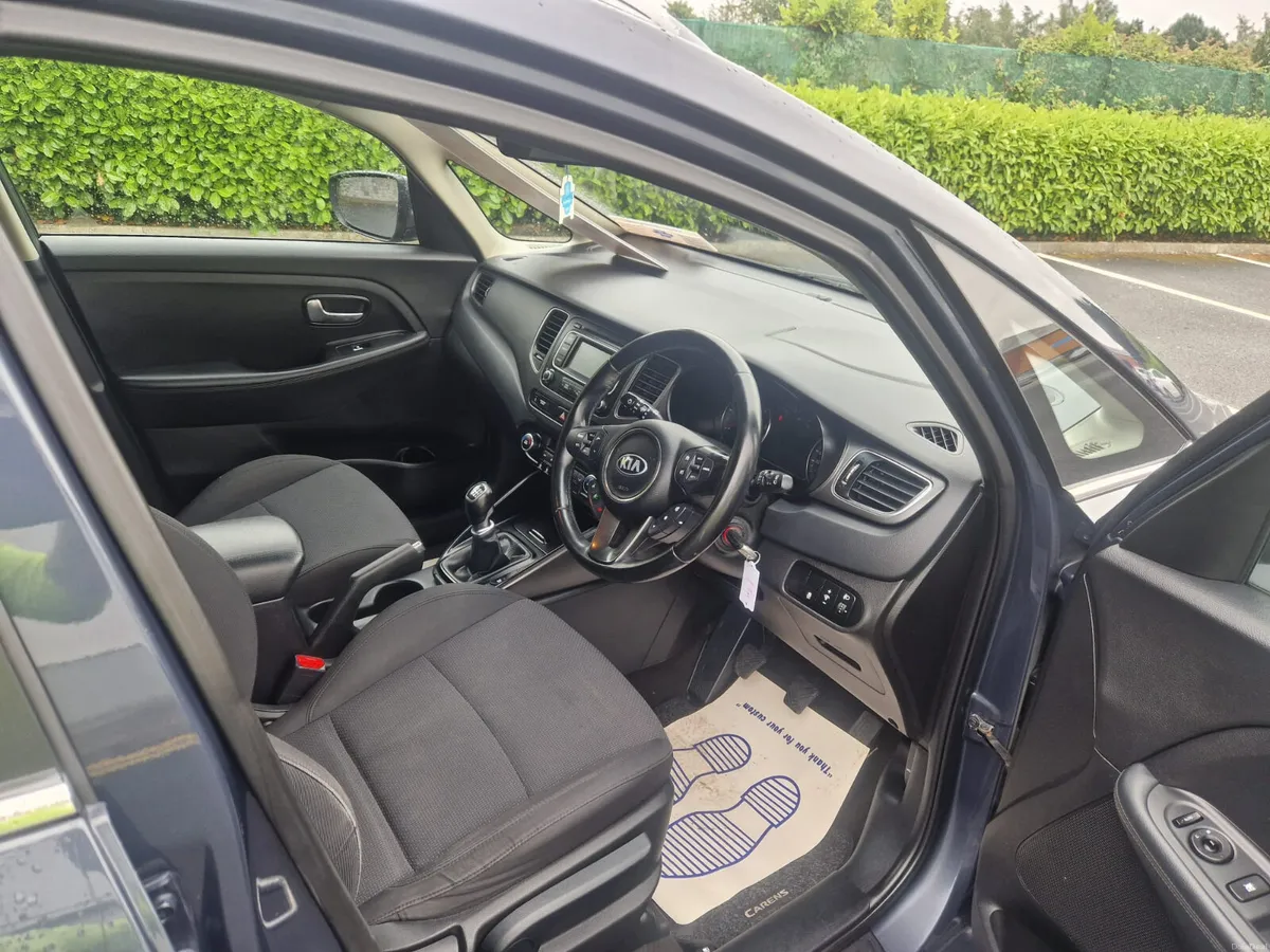 KIA CARENS / 2014 / 1.7 DIESEL / 7 SEATER / MANUAL - Image 4