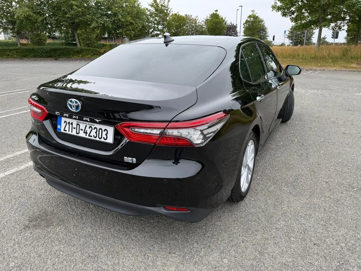 Toyota Camry 26500€ price - Image 2
