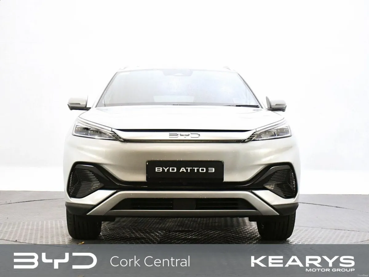 BYD ATTO 3 Design 204 Electric 60kWh Auto 11kW OBC - Image 4