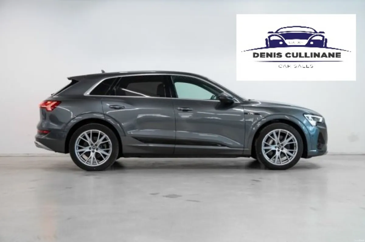 Audi e-tron 2022 - Image 1