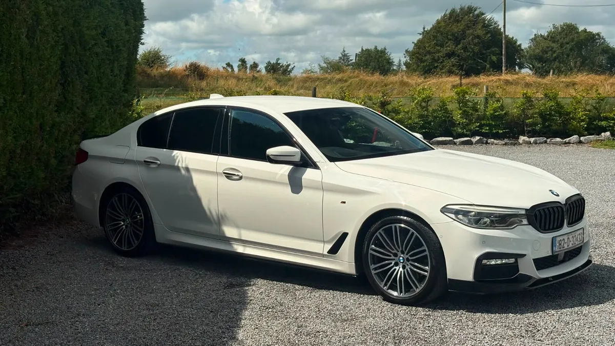 BMW 5-Series 2017 - Image 5