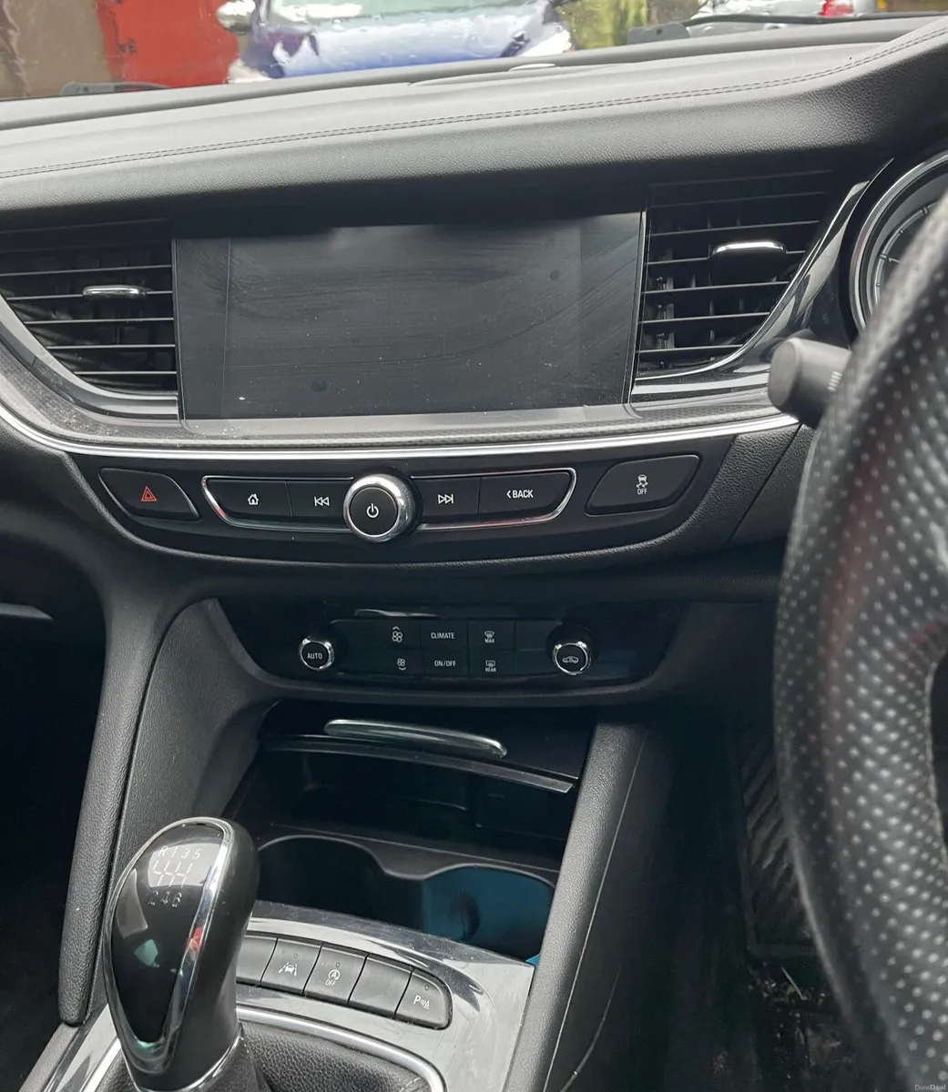 '17 Vauxhall Insignia SRI Vx Line Nav (Low Nox) - Image 6